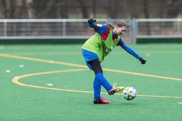 Bild 112 - wCJ VfL Pinneberg - J2 VfL Pinneberg : Ergebnis: 2:4